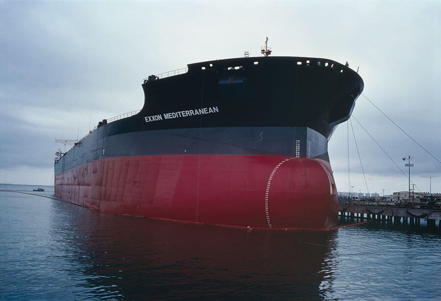 allan-sekula-exxon-valdez