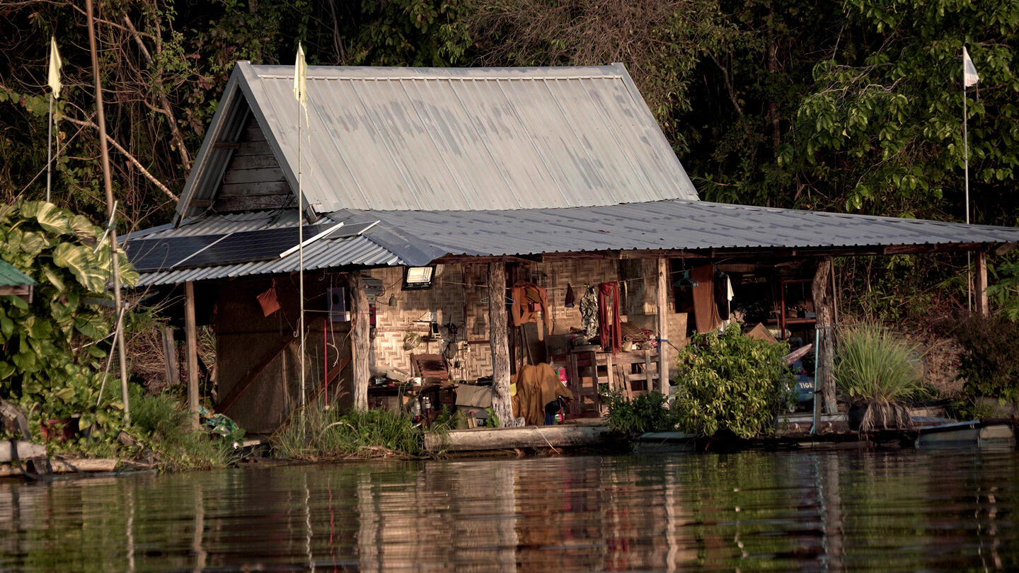 Floating raft house at the Vajiralongkorn dam reservoir in Thailand. Courtesy: the artists and Storefront for Art and Architecture, New York; photograph: © Chen Zhan