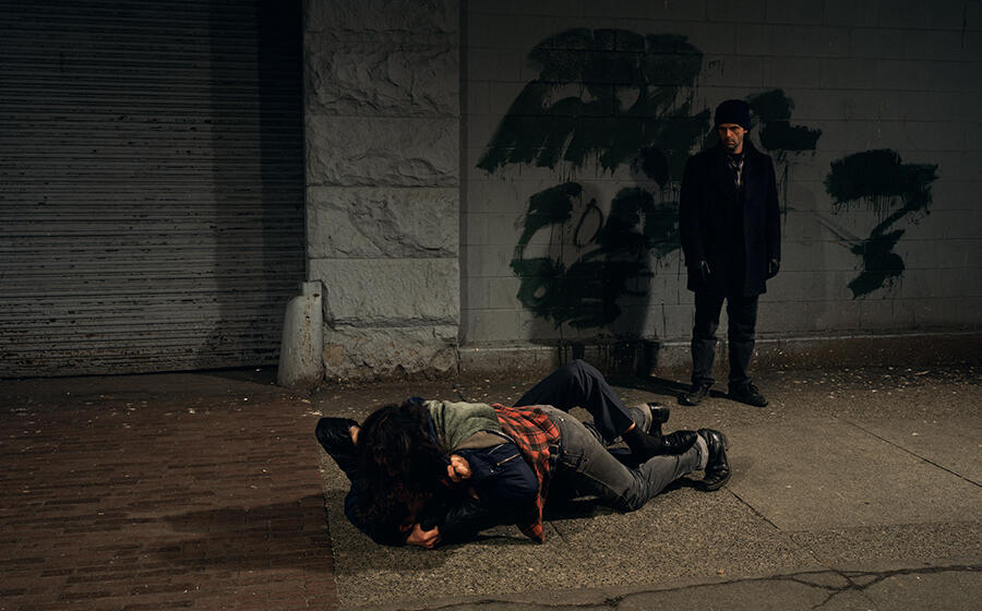 jeff-wall-a-fight-on-the-sidewalk-1994