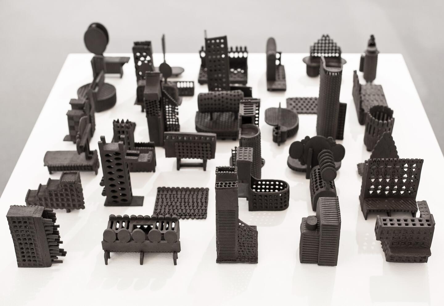 Lubna Chowdhary 'Disobedient typologies II', 2022. Ceramic, 36 pieces, 110 x 110 x 25cm. Courtesy of the artist and Jhaveri Contemporary