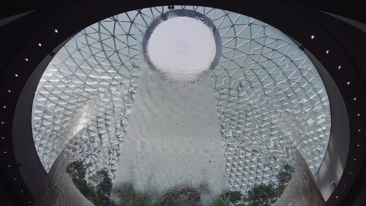 Jewel Rain Vortex at basement level, Changi Airport, Singapore. Courtesy: the artists and Storefront for Art and Architecture, New York; photography: © Chen Zhan